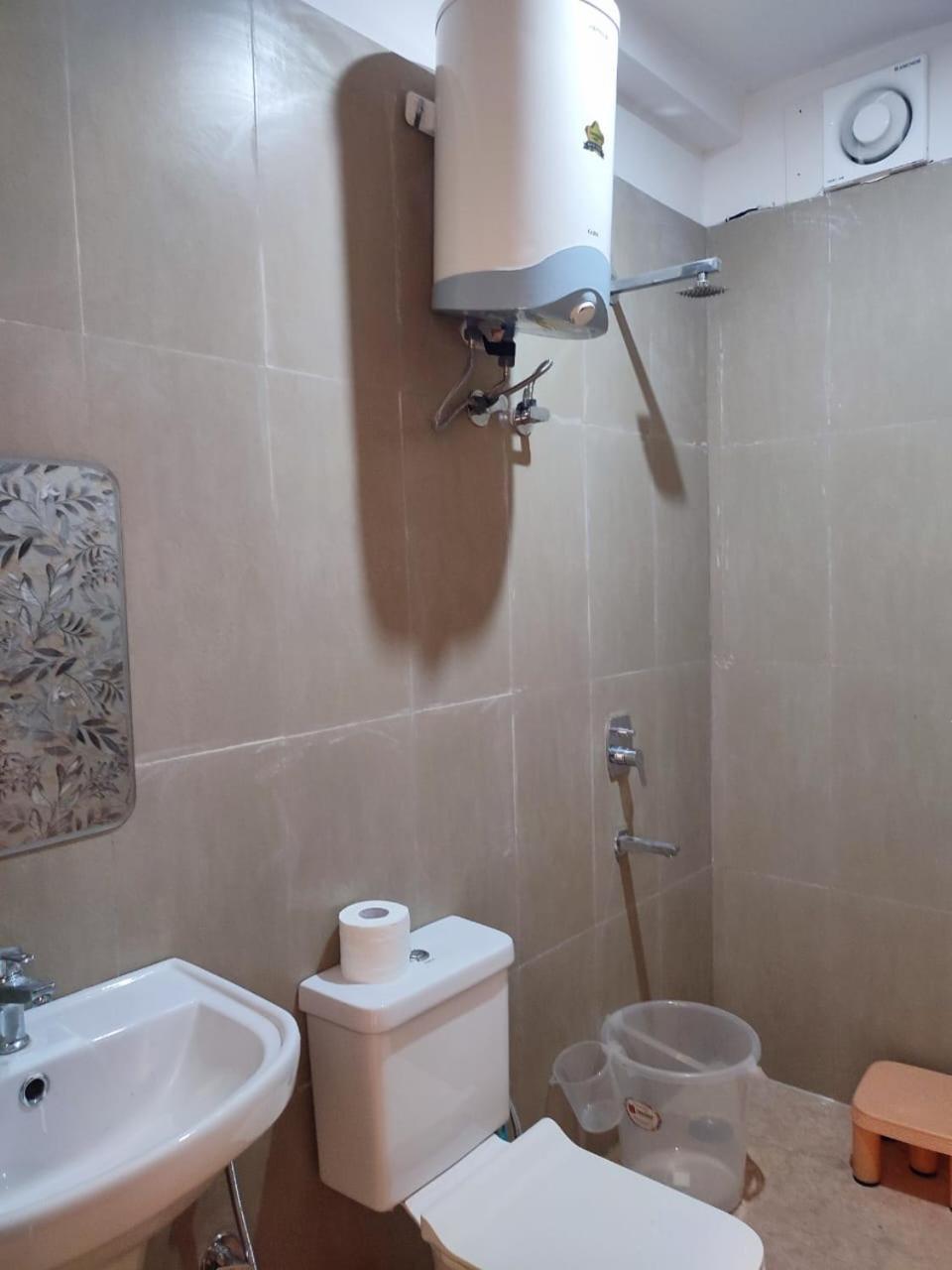 Malsi Homes Dehradun Luaran gambar